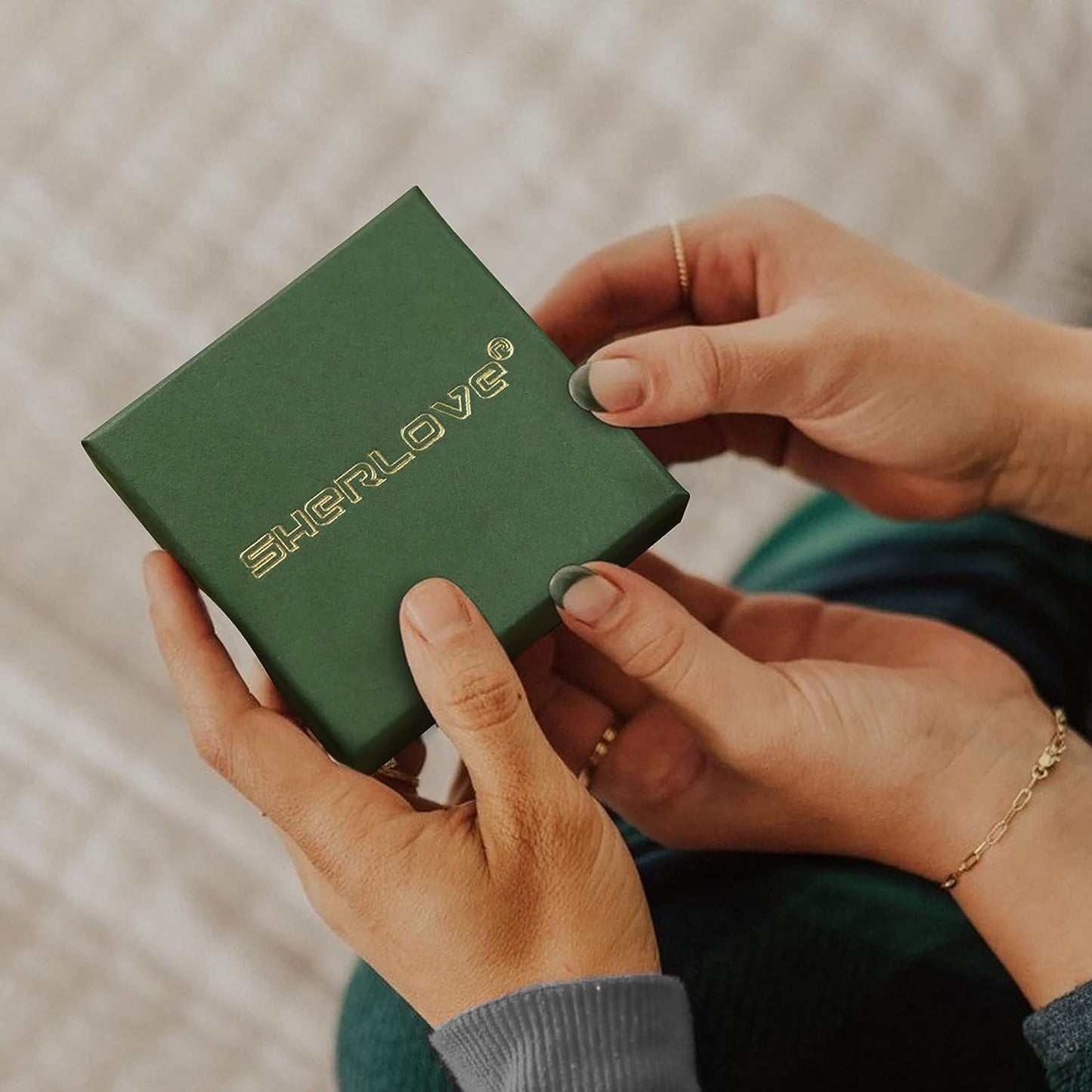 Pearl Necklace Women Dainty Pearl Choker Single Pearl Pendant Pearl Strand Necklaces 18K Gold Filled Non Tarnish Simple Gold Jewelry for Women